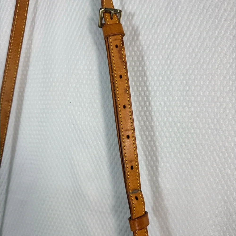 Authentic Louis Vuitton Monogram Chantilly MM
